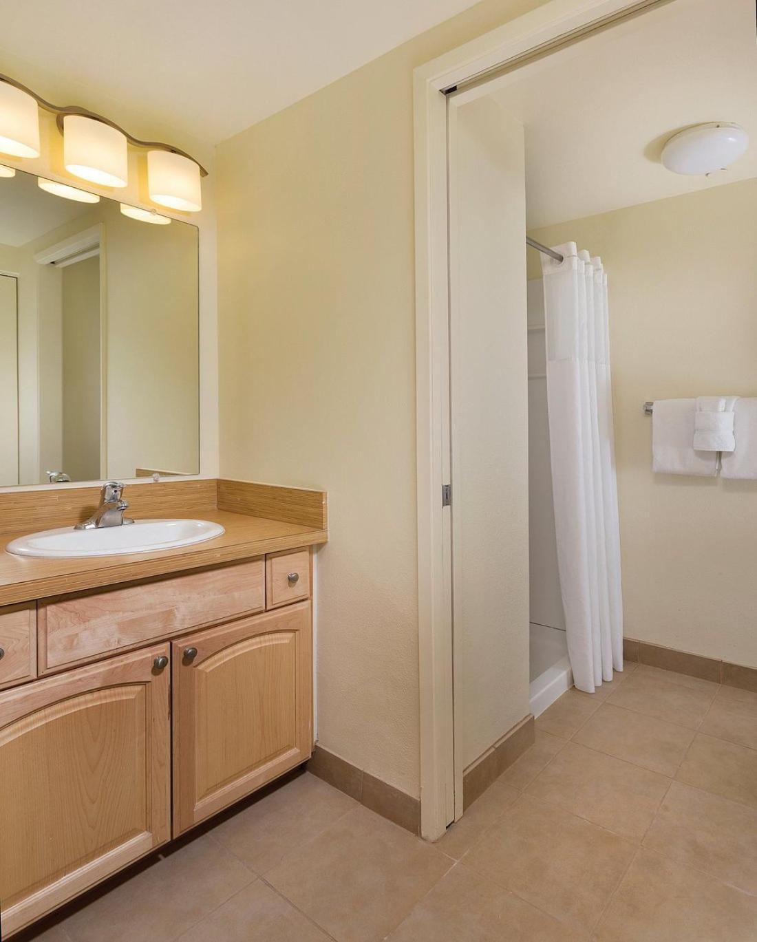 Beautiful 2 Bedroom Condo @ Kona! Каилуа-Кона Экстерьер фото